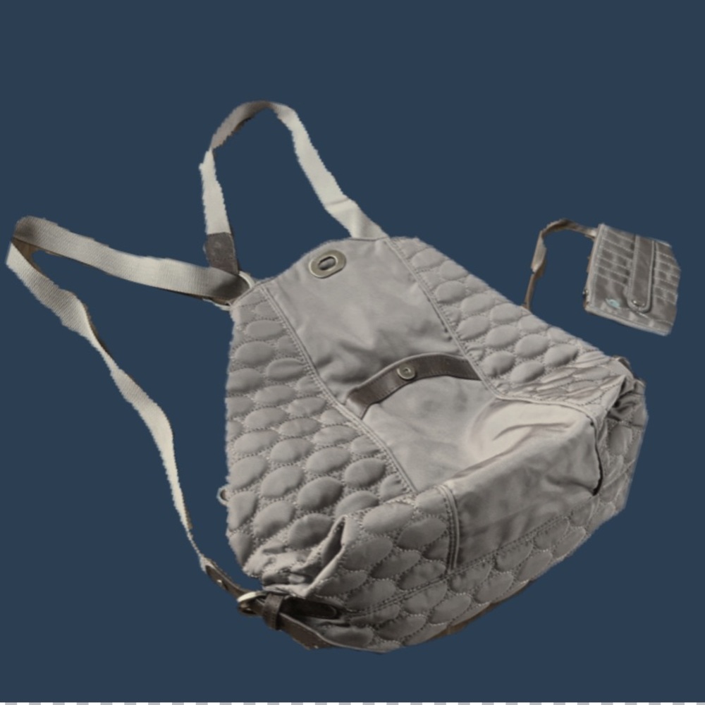 Convertible backpack shoulder bag